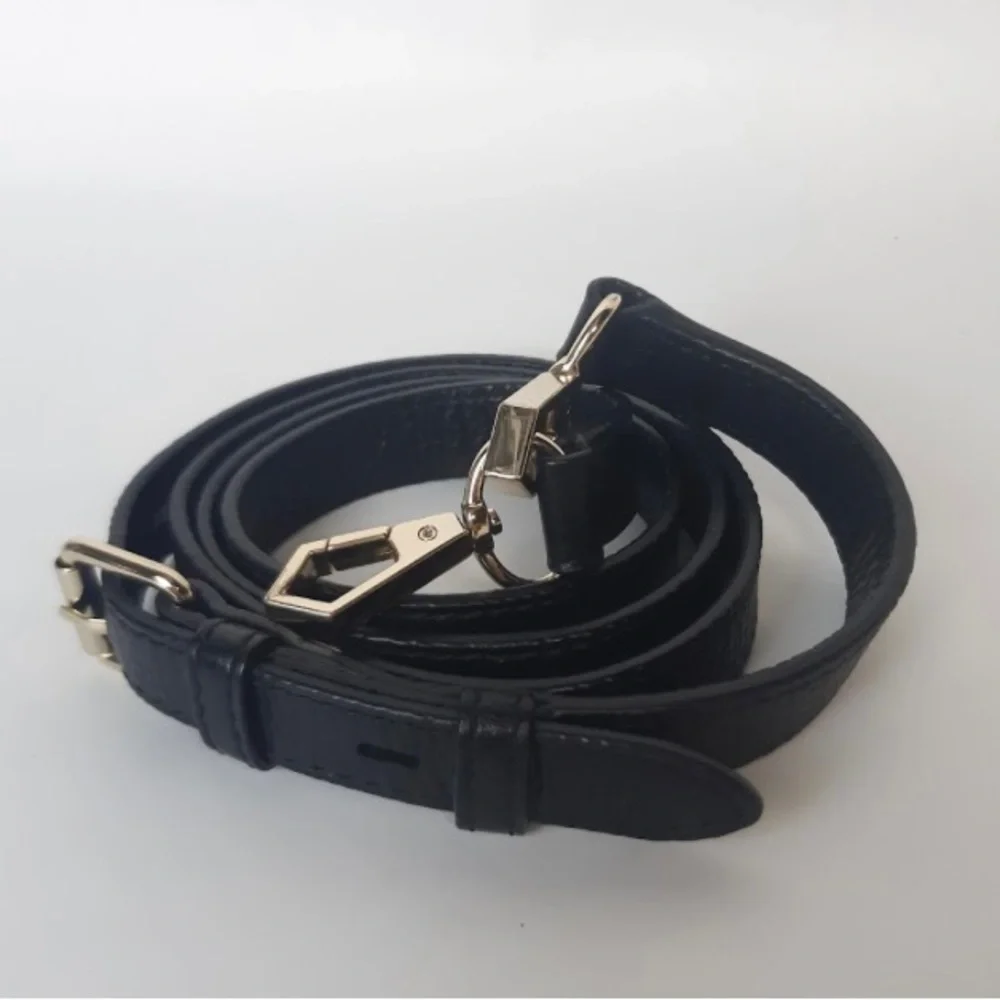 Rebecca Minkoff Black Leather Crossbody Bag in great Preloved condition - Picture 4 of 10